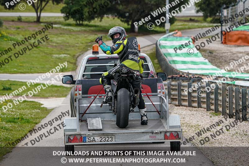 motorbikes;no limits;peter wileman photography;portimao;portugal;trackday digital images